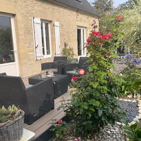 Le Doux Refuge Bed & Breakfast Esquay-sur-Seulles Екстериор снимка