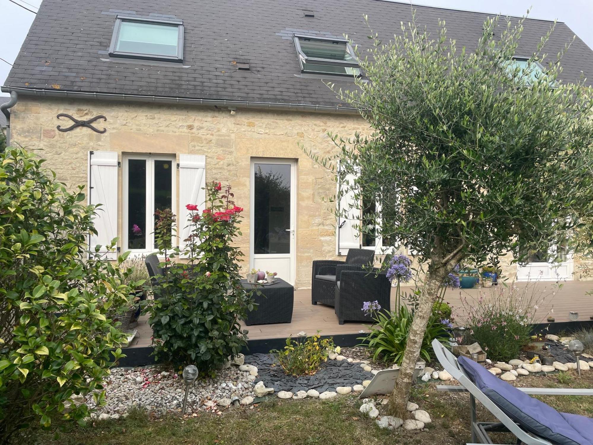 Le Doux Refuge Bed & Breakfast Esquay-sur-Seulles Екстериор снимка
